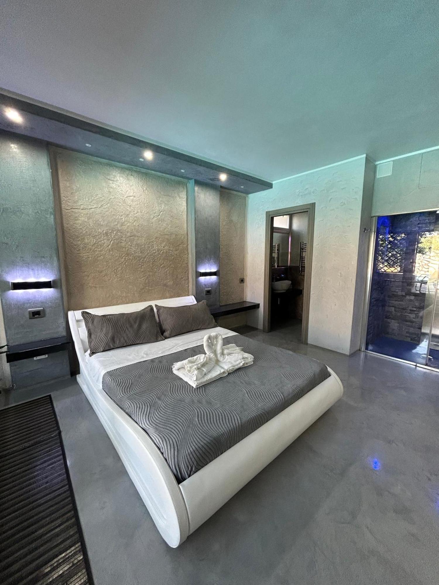 Residence Villa Rosa Dei Venti Чинизи Экстерьер фото