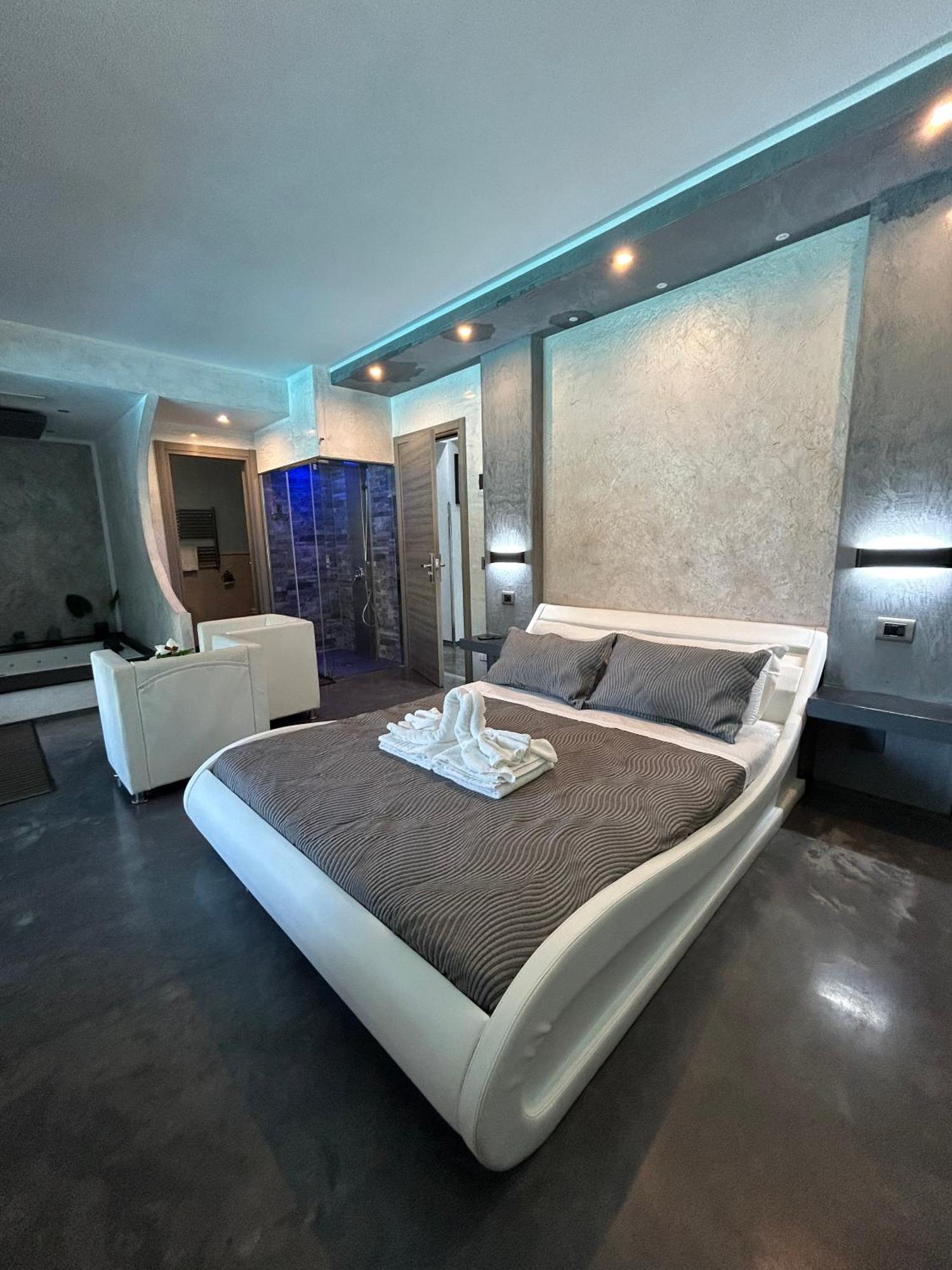 Residence Villa Rosa Dei Venti Чинизи Экстерьер фото