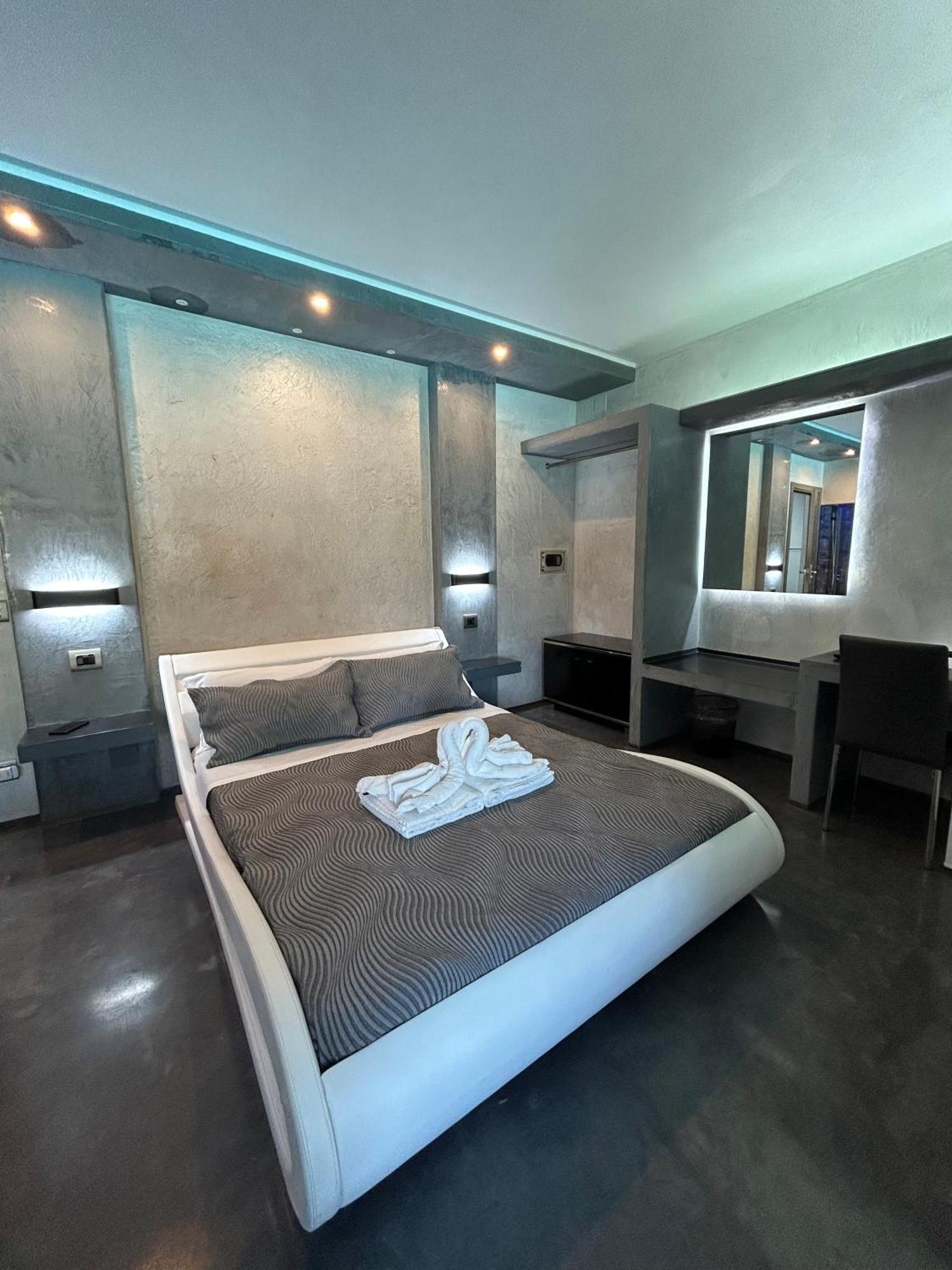 Residence Villa Rosa Dei Venti Чинизи Экстерьер фото